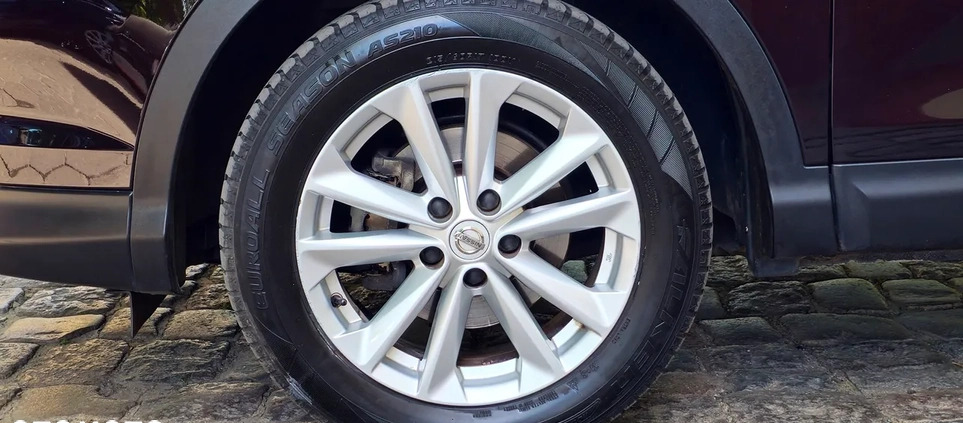 Nissan Qashqai cena 61900 przebieg: 97700, rok produkcji 2017 z Elbląg małe 667